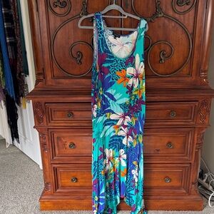 Vibrant Floral Hawaiian Maxi Dress